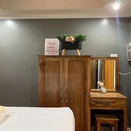 Lovely Bedroom In Lila, Bohol With Wifi, Ac And Ref Extérieur photo