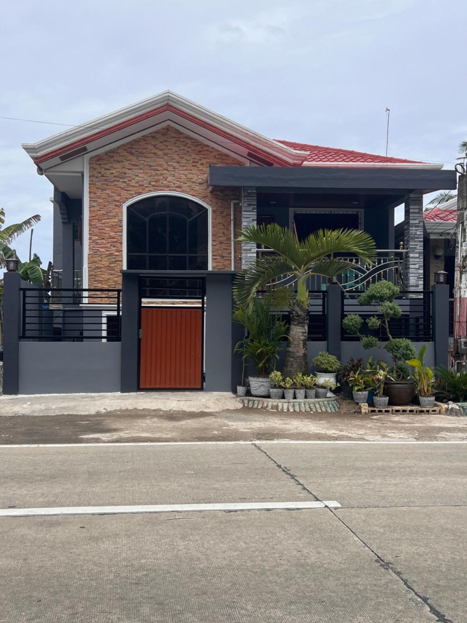 Lovely Bedroom In Lila, Bohol With Wifi, Ac And Ref Extérieur photo